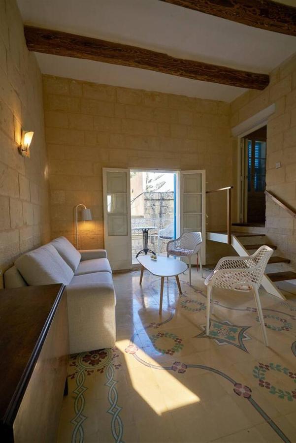 Magic In The Heart Of Old Gozo Apartment Victoria Ngoại thất bức ảnh
